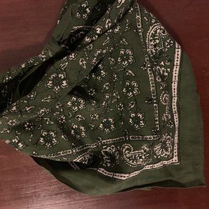 Green bandana
